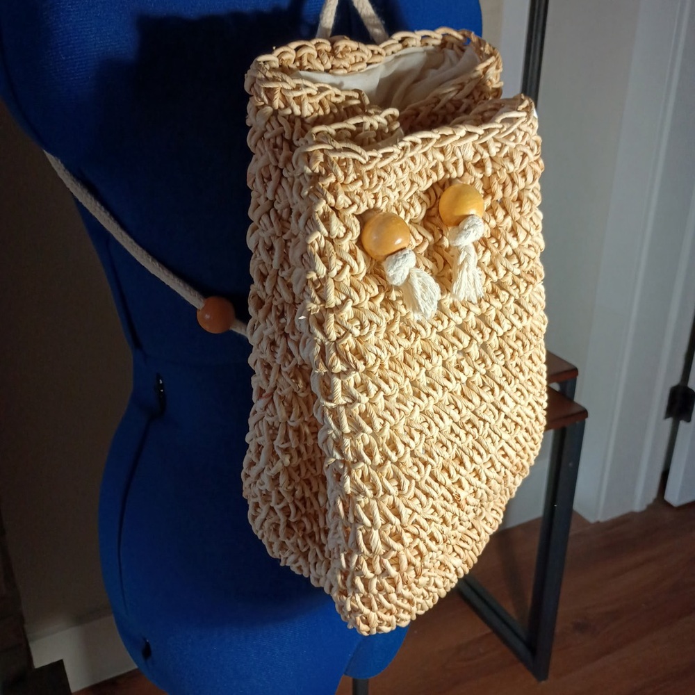 Sundance NWT Boho Cottage Core Crochet Backpack with wooden accents A-127